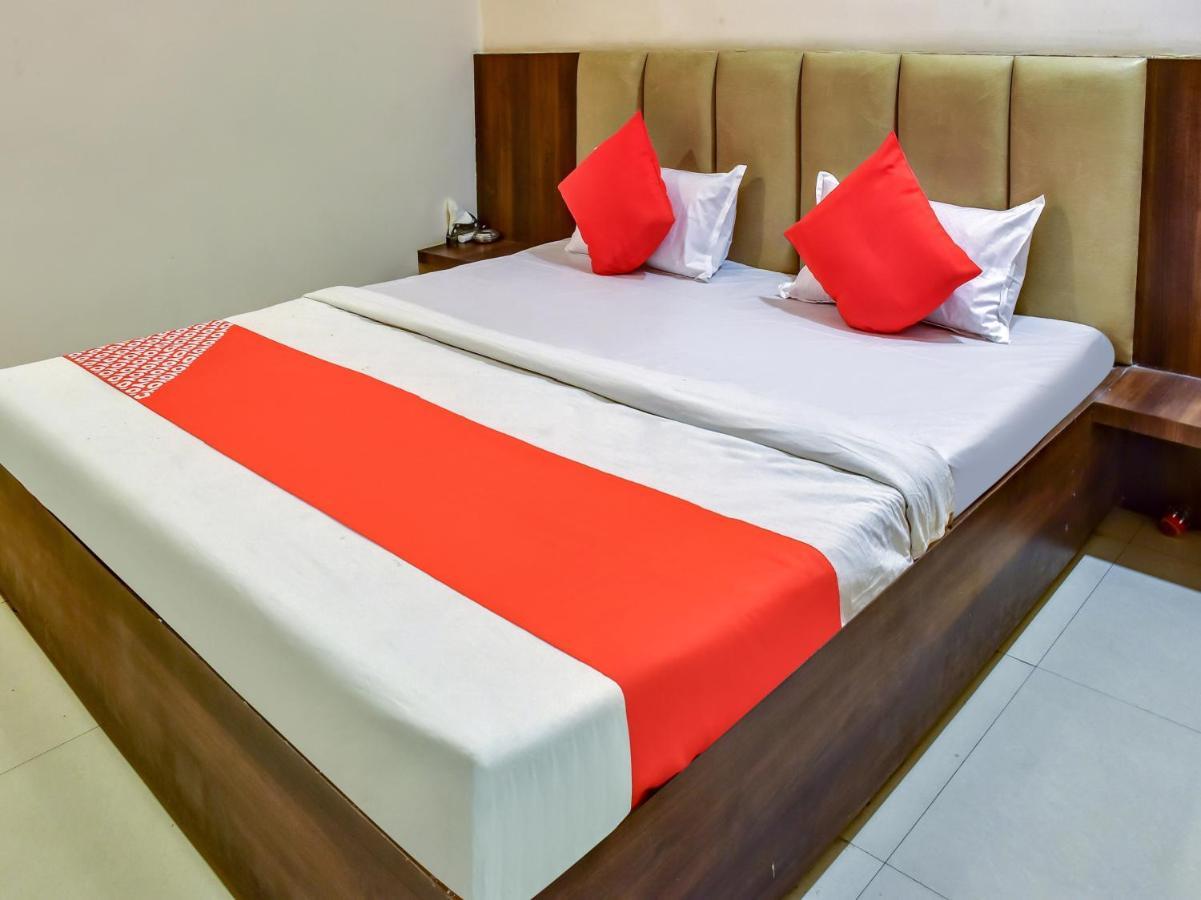 Oyo 78471 Hotel Platinum Bilāspur Zewnętrze zdjęcie