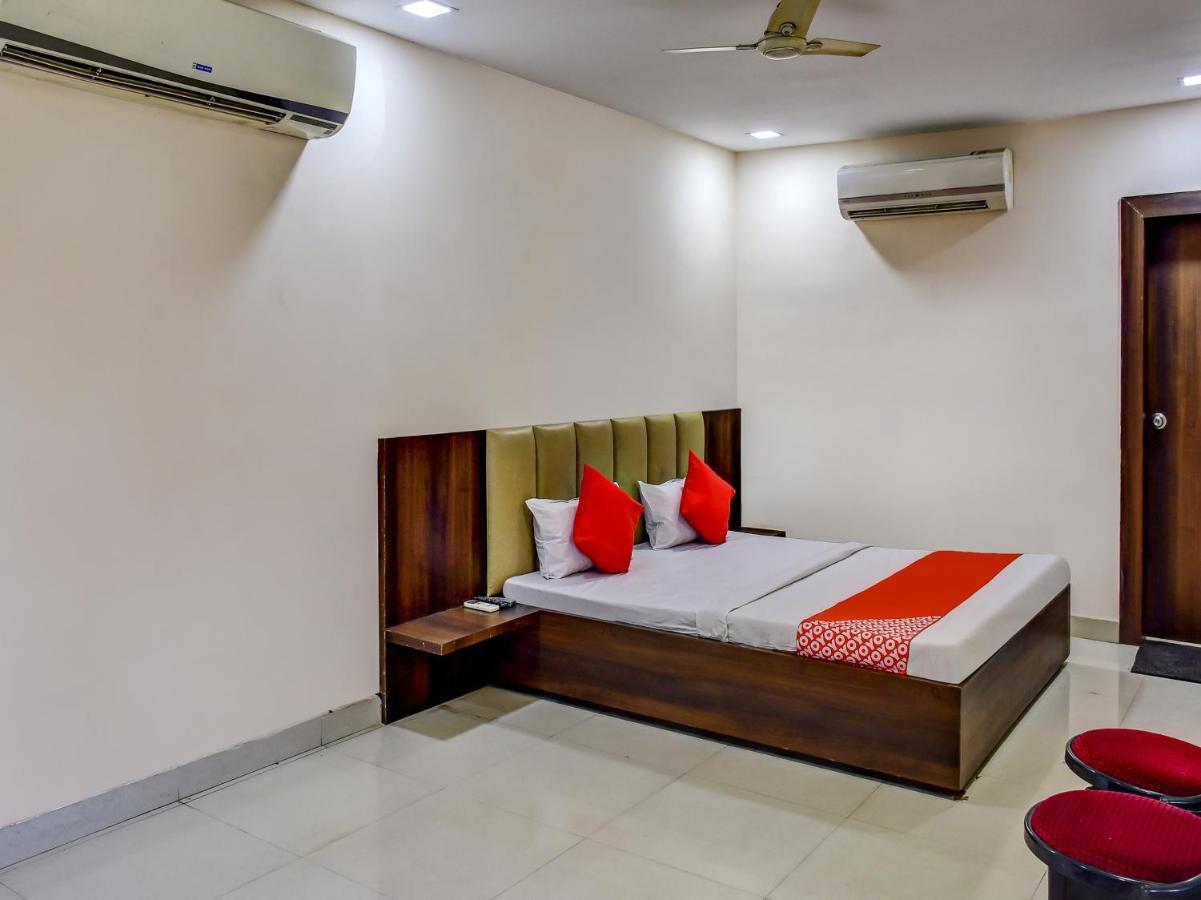 Oyo 78471 Hotel Platinum Bilāspur Zewnętrze zdjęcie